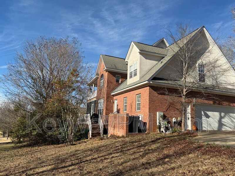 529 John Foxs Run - Photo 6 of 7