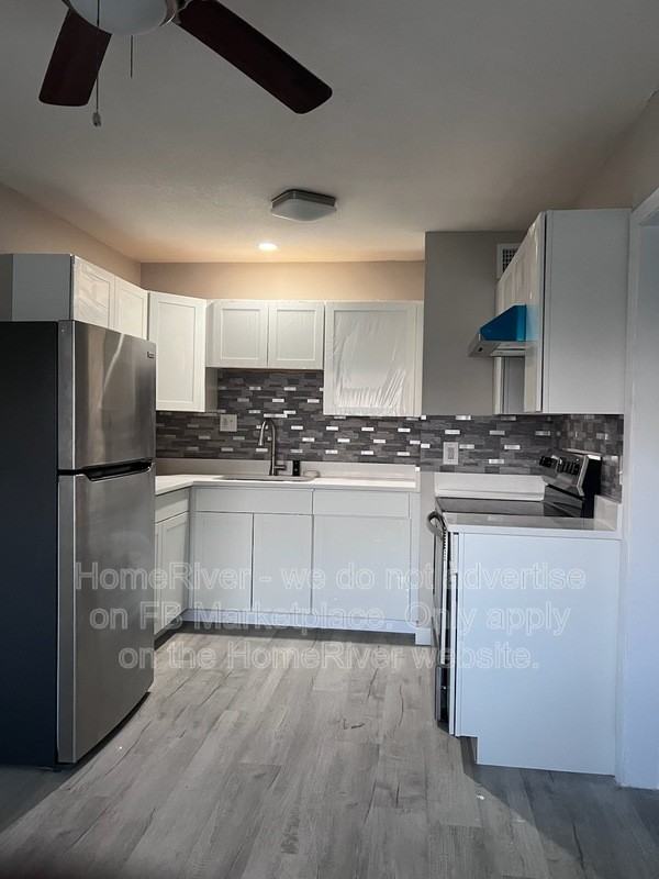 6211 Coniston Ter - Photo 2 of 11