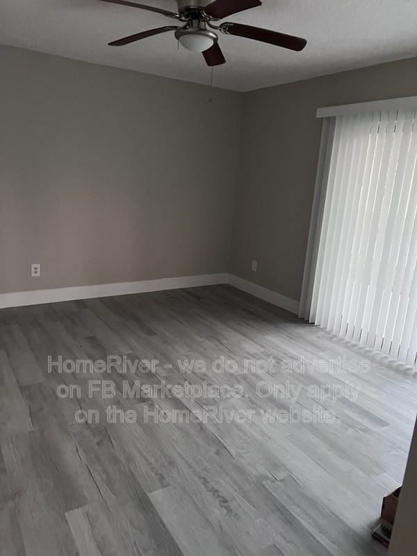 6211 Coniston Ter - Photo 4 of 11