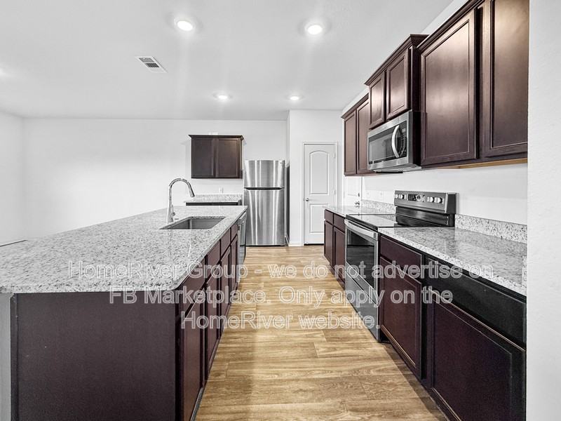 18748 Speculator Ln - Photo 4 of 20