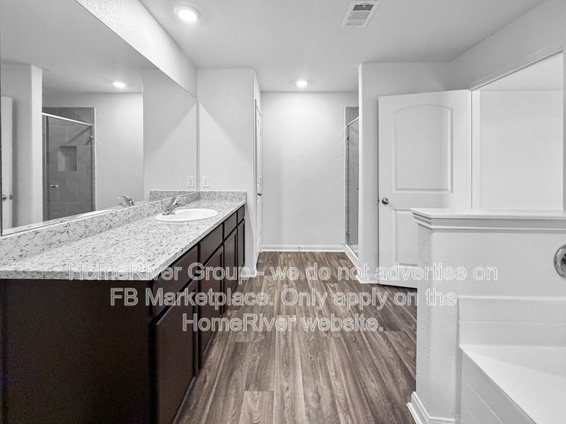 18748 Speculator Ln - Photo 7 of 20