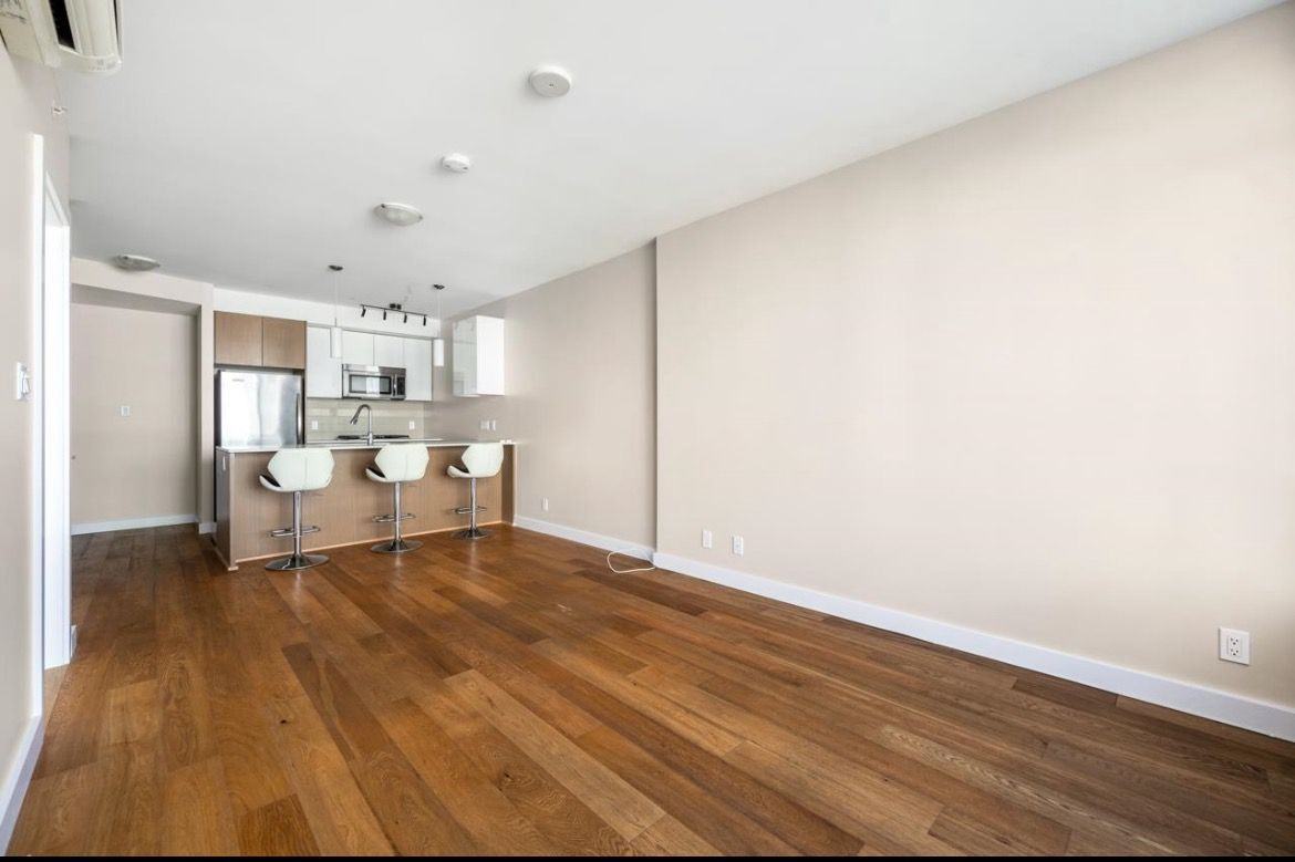 6200 River Road #807 - Photo 2 of 15