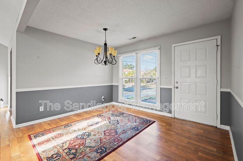 1239 Cornwallis Rd - Photo 2 of 18