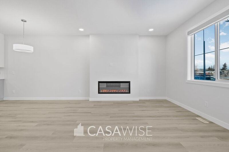 10248 157 St Nw #MAIN - Photo 7 of 24