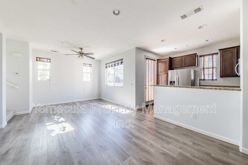 31170 Sunflower Way - Photo 3 of 15