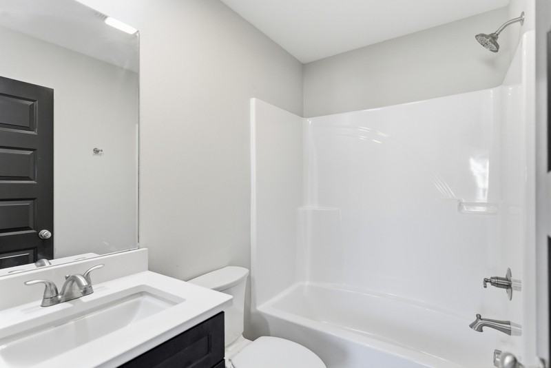 113 Macy Way - Photo 7 of 10