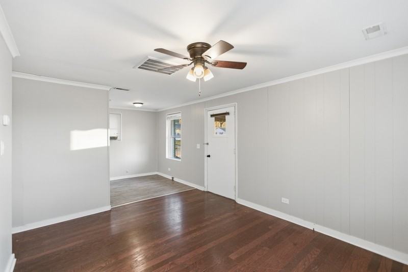 Marshall Cir #135 - Photo 2 of 11