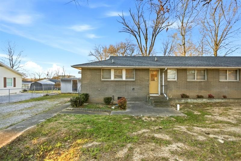 135 Marshall Cir #135