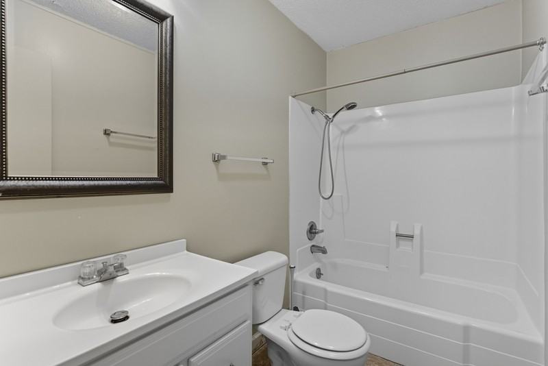 145 Lester Heights Rd - Photo 4 of 10