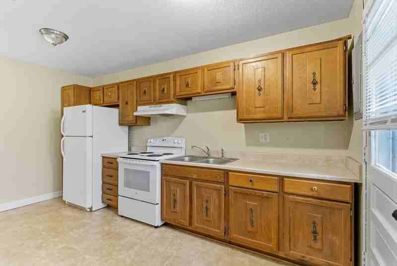 145 Lester Heights Rd - Photo 5 of 10