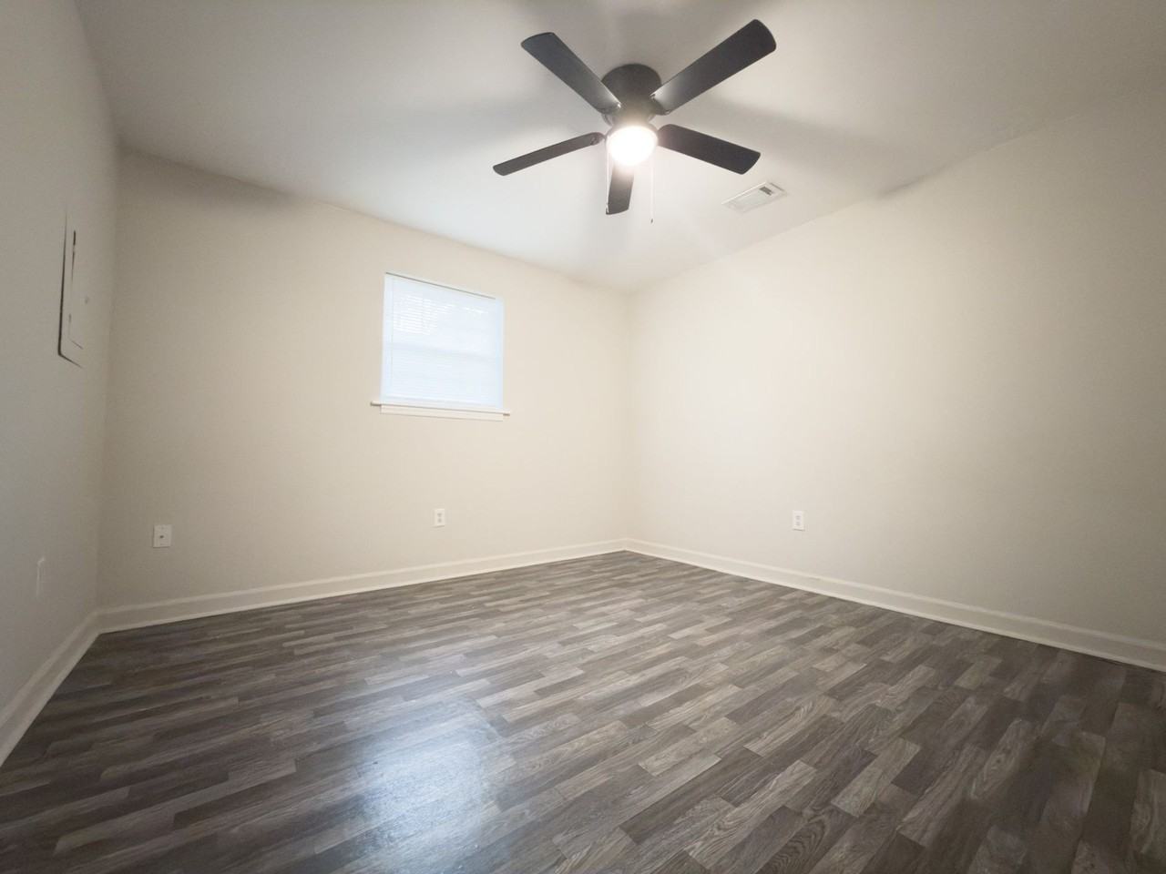 1537 N Avalon triplex - Photo 7 of 15