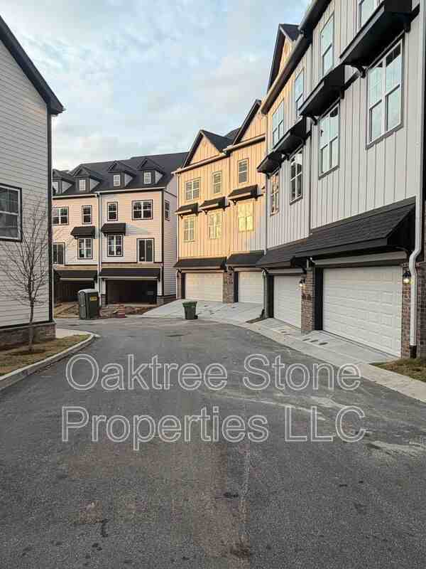 1973 Hollywood Rd Nw #NW - Photo 2 of 41