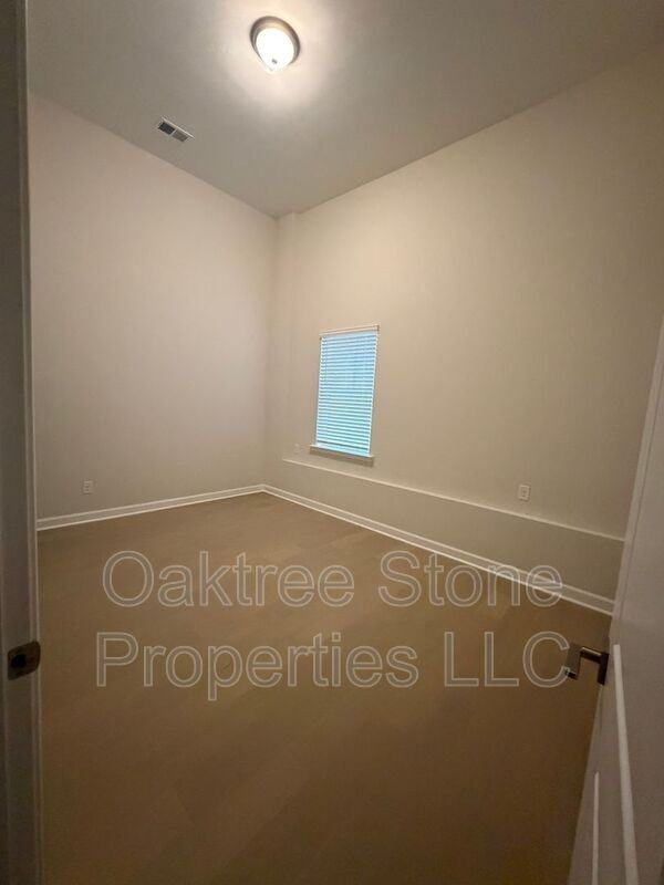 1973 Hollywood Rd Nw #NW - Photo 5 of 41