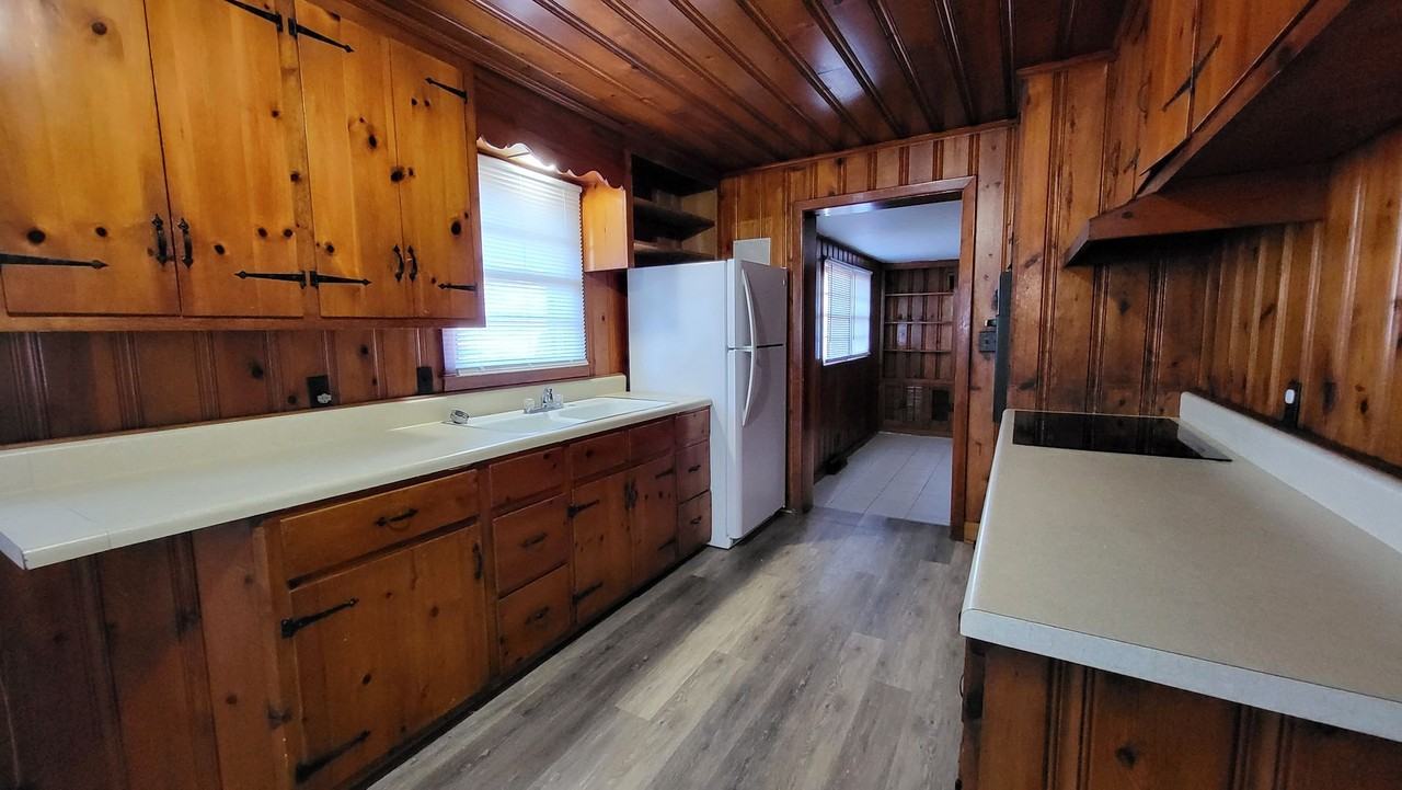 740 Tolarsville Rd - Photo 3 of 10