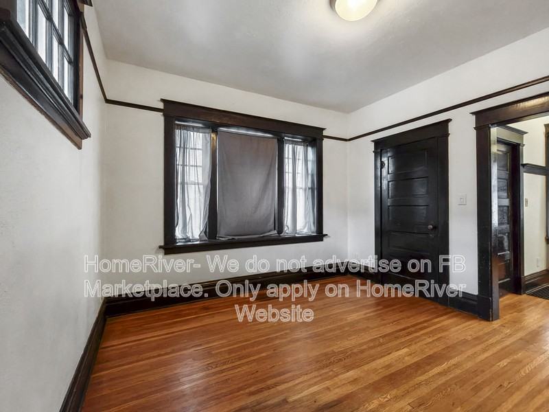 4223 N Madison St - Photo 4 of 22