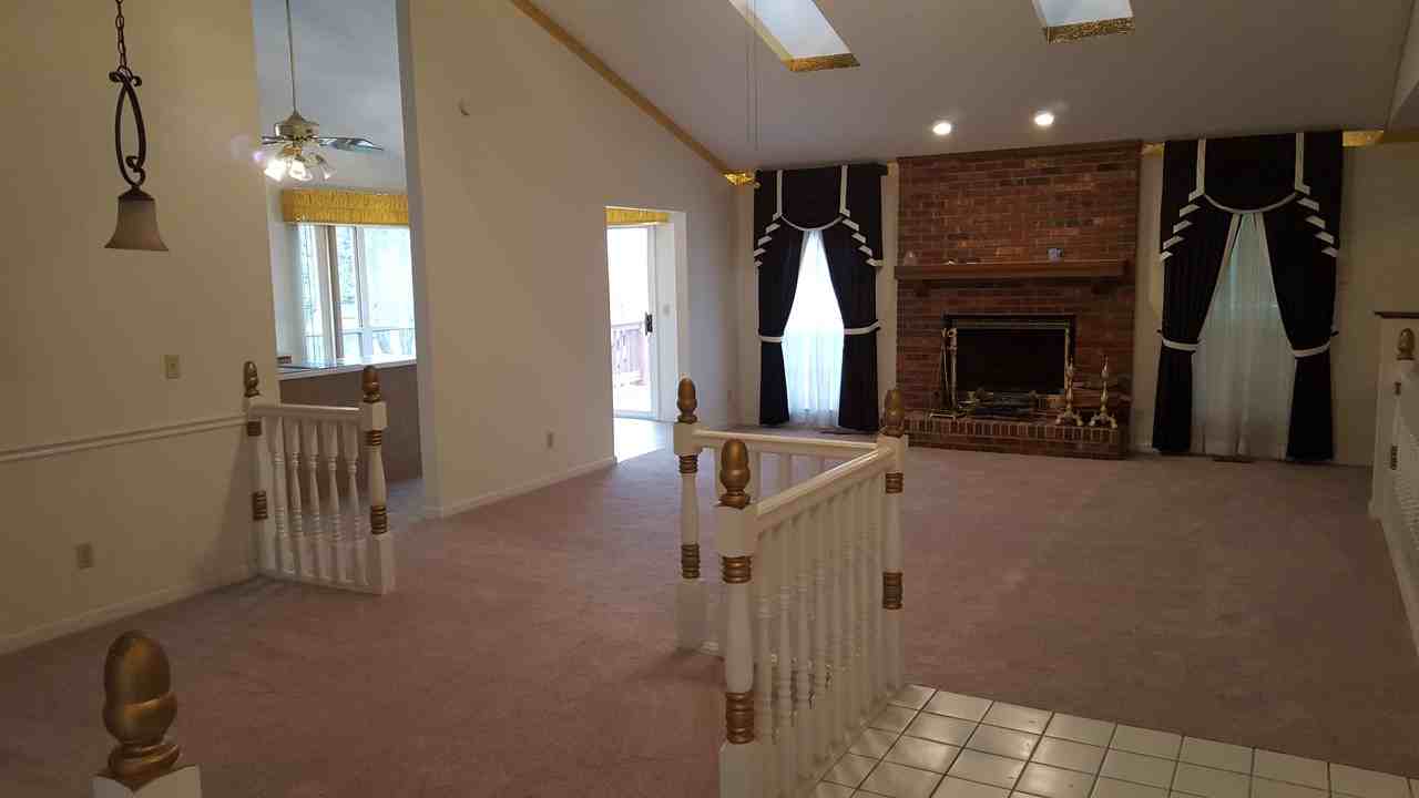 3850 Secretariat Dr - Photo 2 of 18