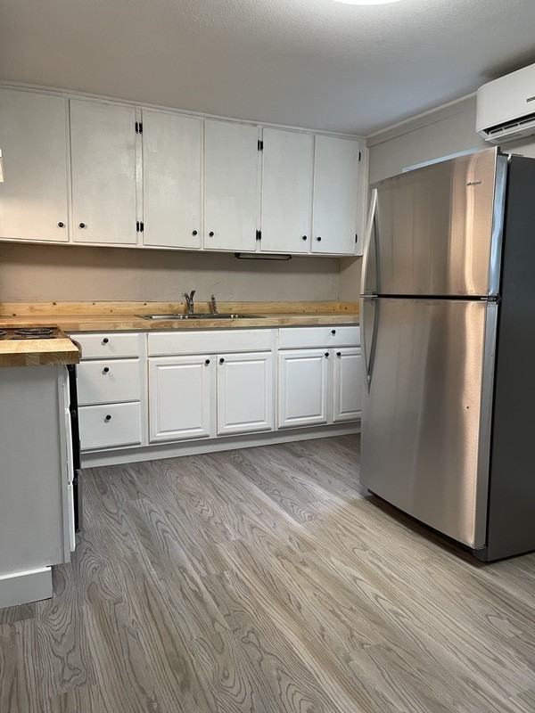 1719 Airline Dr #B - Photo 5 of 18