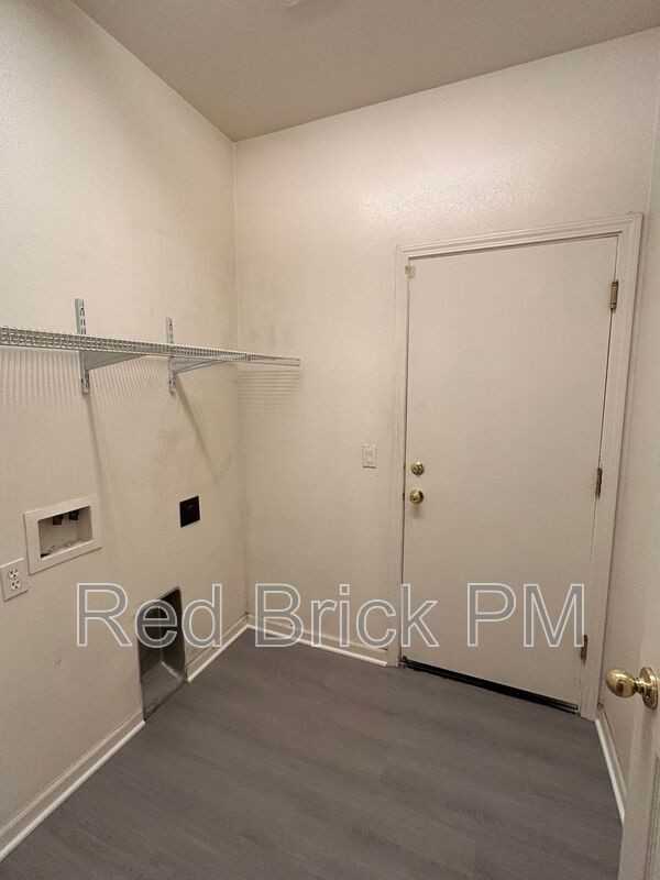 3577 Santiago Ave - Photo 7 of 8