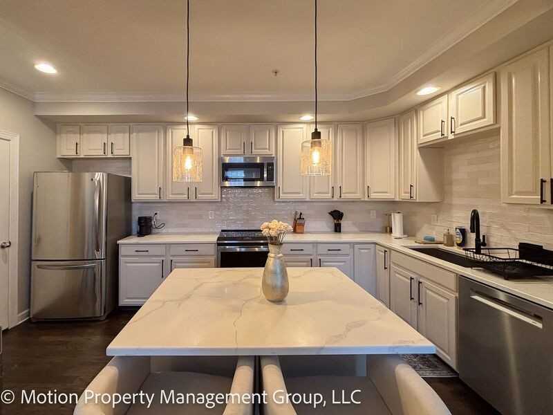 1540 S Churst St #B - Photo 2 of 16