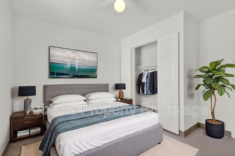 2302 W Colter St #C102 - Photo 4 of 50