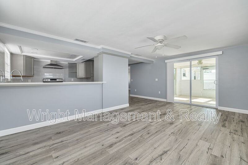 3233 Finch Dr - Photo 7 of 26