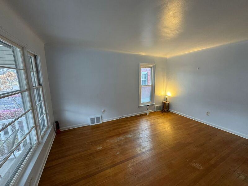 21029 Blackmar Ave - Photo 2 of 16