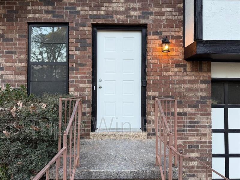 14008 Bayberry Pl - Photo 4 of 36