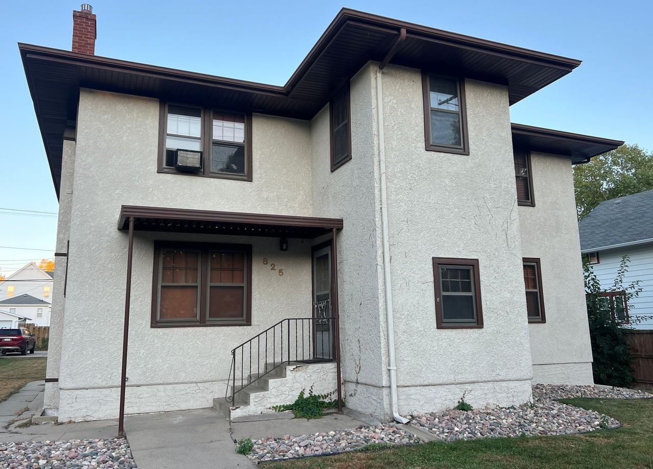 825 S 2nd Avenue - Photo 2 of 7