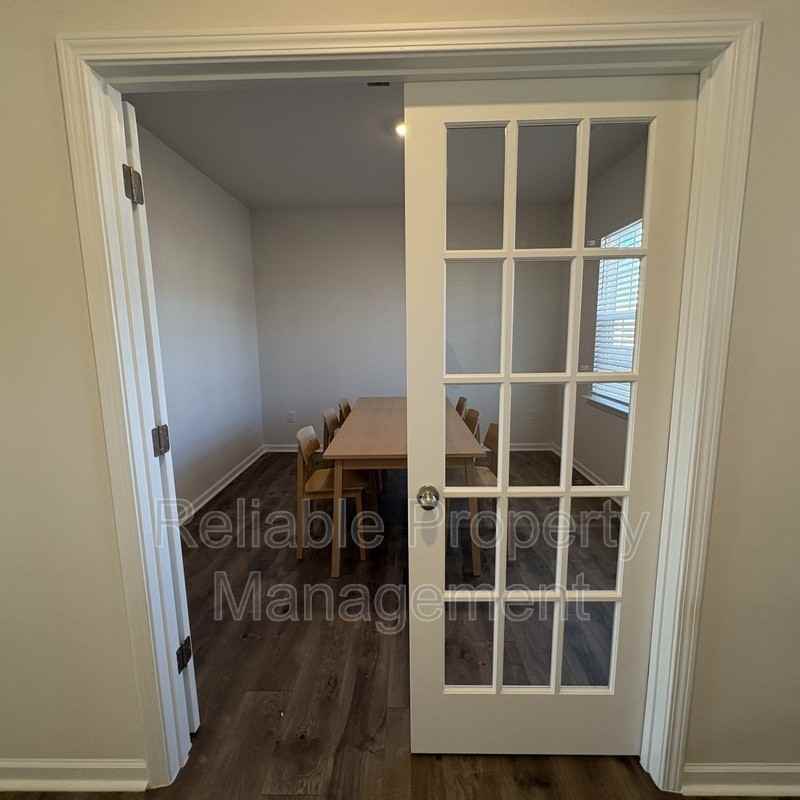 96 Black Creek Dr - Photo 5 of 25