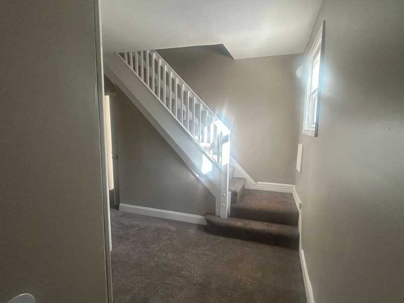 1324 Beech Ave - Photo 6 of 23