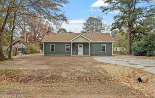 featured image of 103 Halstead Dr