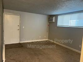 featured image of 745 Oak St #1