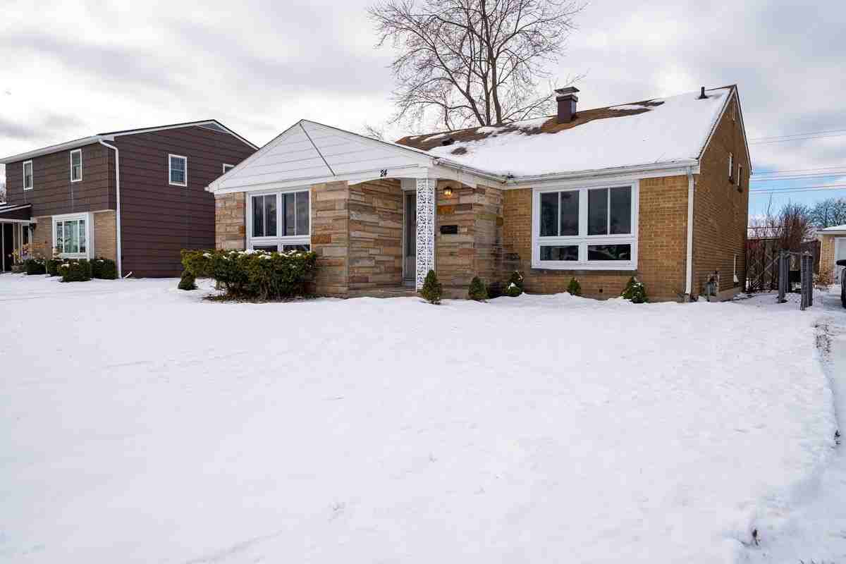 24 Honduras Ln - Photo 3 of 49