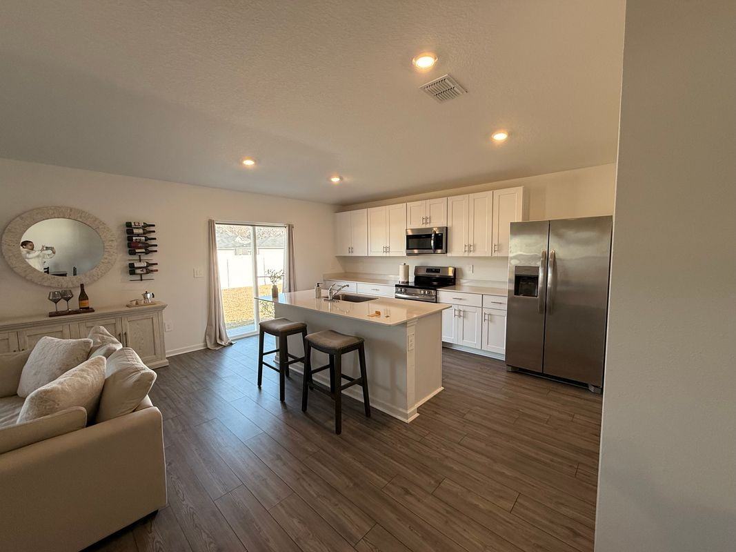 4813 Nw 11th St - Photo 6 of 17