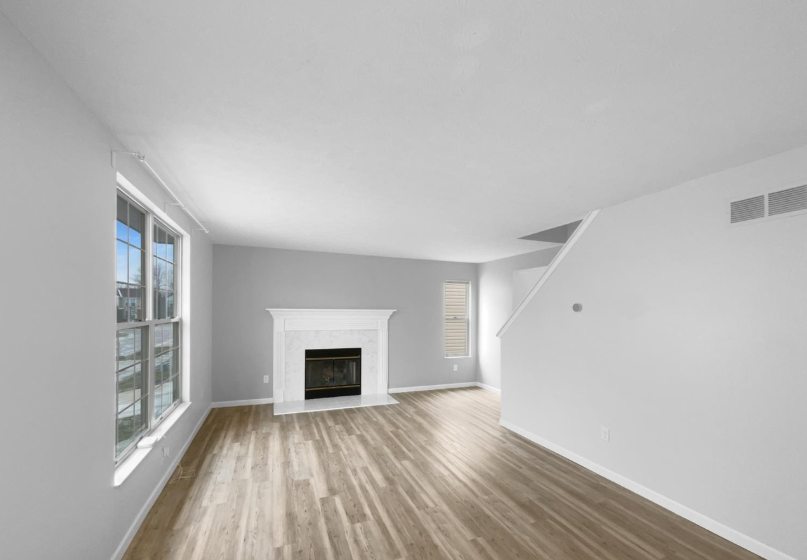 9432 Deer Walk Ct - Photo 2 of 17