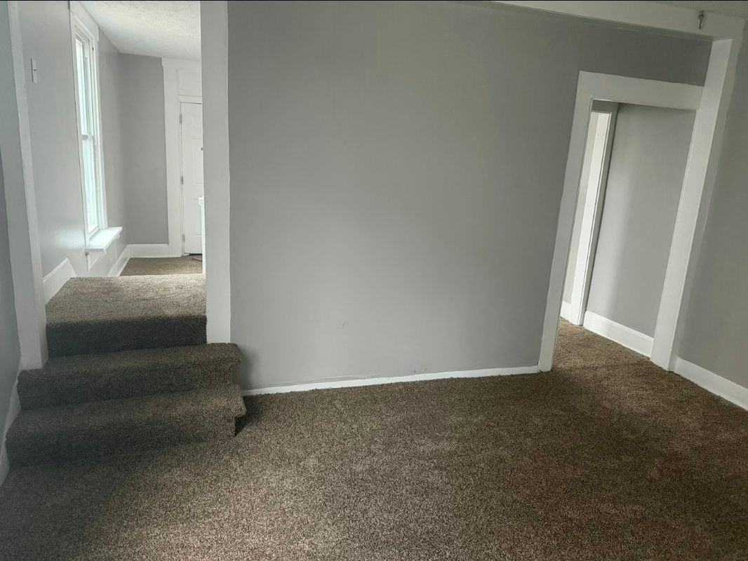 224 Park St - Photo 3 of 14