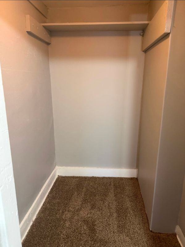 224 Park St - Photo 7 of 14