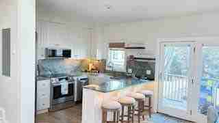 75 Pelham St ##D - Photo 3 of 18