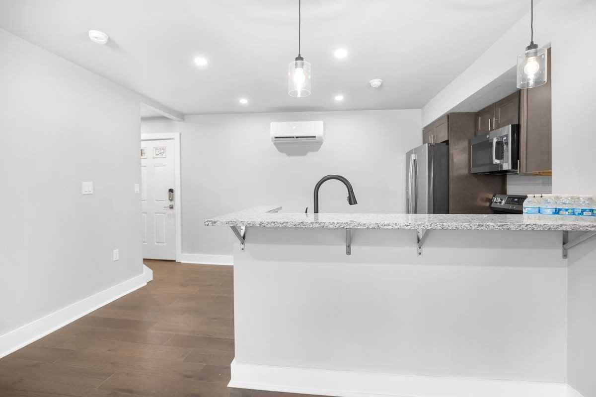 103 E High St - Photo 6 of 29