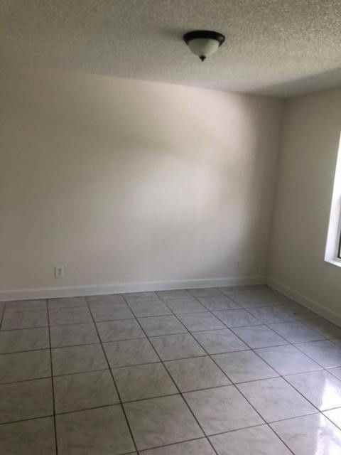 5865 Lake Worth Rd - Photo 3 of 5