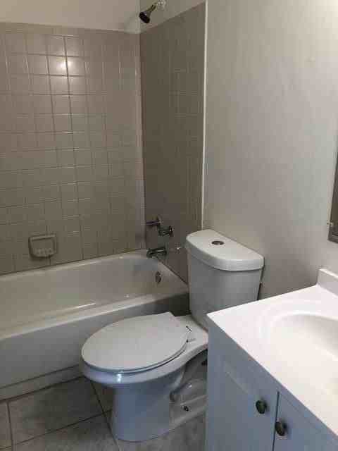 5865 Lake Worth Rd - Photo 5 of 5