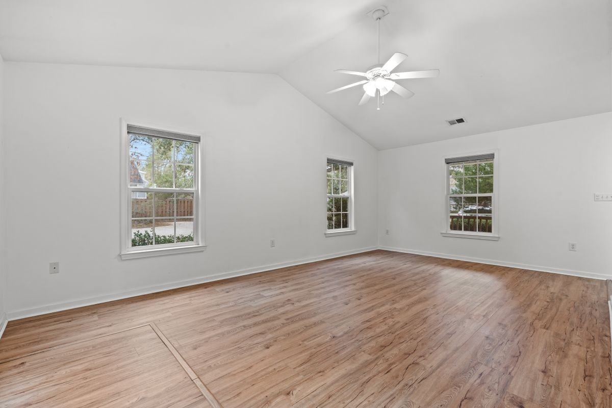 329 S Causeway Rd ##B - Photo 7 of 28