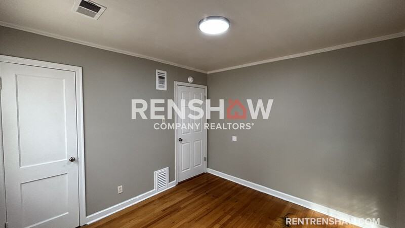 1065 Larry Ln - Photo 6 of 13