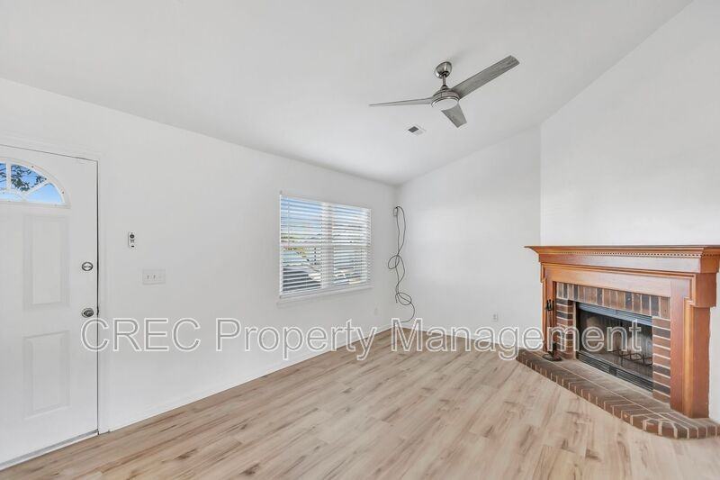 8557 S Waccamaw Court - Photo 6 of 25