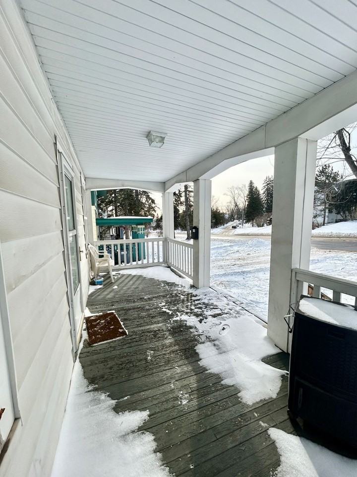 608 Woodland Ave - Photo 3 of 29