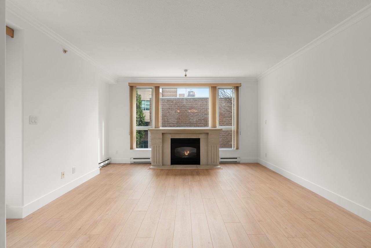 W 41st Ave & Oak St #210 - Photo 2 of 14