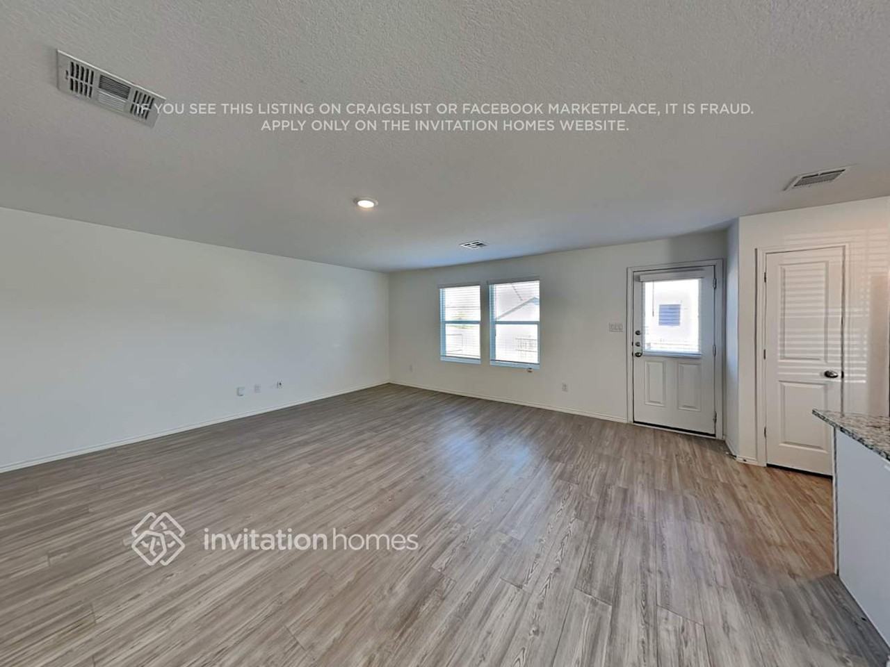 135 Pasadena Pl - Photo 5 of 28