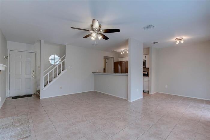 12216 Tyson Cv #B - Photo 7 of 27