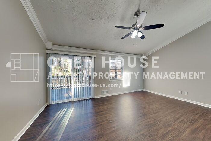 3311 Chastain Xing - Photo 5 of 21