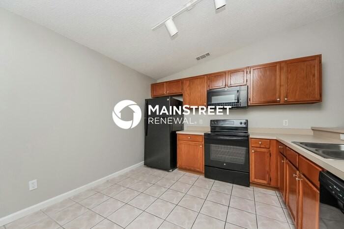 2739 Woodruff Dr - Photo 7 of 17